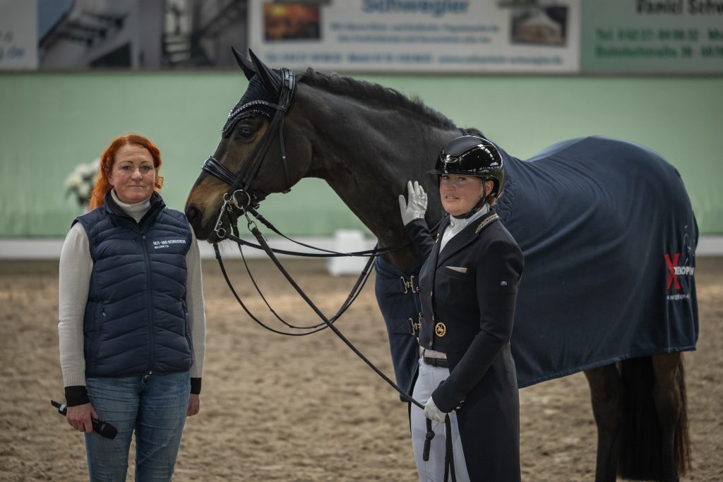 Tina von Briel und Tallahassee mit Alexandra Kappes. Foto: Talia Klefenz